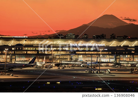 Tokyo, Tokyo, Haneda Airport and the silhouette of Mount Fuji at dusk 136908046