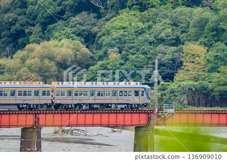 靜岡縣島田市大井川鐵道貫里站週邊的風景 136909010