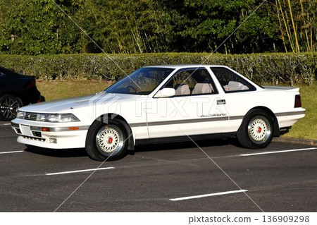白色跑車 白色跑車 136909298