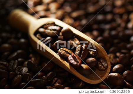 Coffee beans Coffee beans 136912266