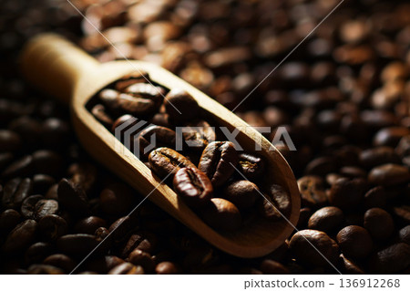 Coffee beans  136912268