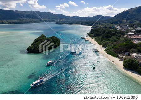 石垣島川平灣(無人機空拍) 石垣島川平灣(無人機空拍) 136912890