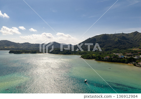 石垣島川平灣(無人機空拍) 石垣島川平灣(無人機空拍) 136912984