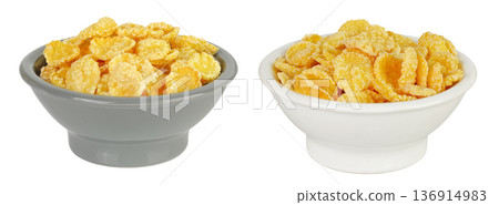 Cornflakes in ceramic bowl isolated on white background. 136914983