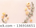 White flower background 136916651