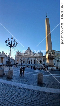 Scenery of the Vatican Square in Rome, Italy Scenery of the Vatican Square in Rome, Italy 136919369