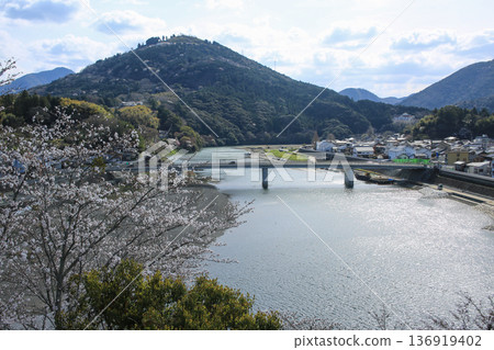 Ozu City, Ehime Prefecture - View of Ozu City from Ozu Castle Ozu City, Ehime Prefecture - View of Ozu City from Ozu Castle 136919402