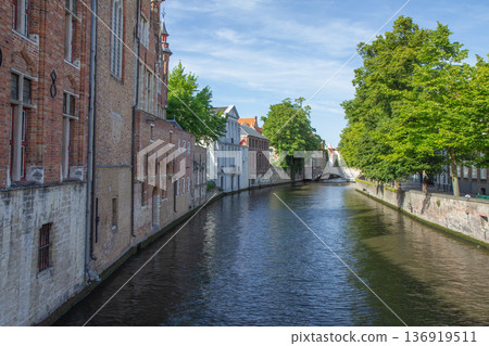 Peaceful canal in the historic center of Bruges. Belgium. 136919511