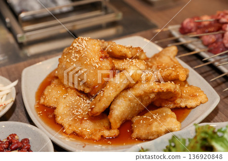 Sweet and Sour Pork (Tangsuyuk) Sweet and Sour Pork (Tangsuyuk) 136920848