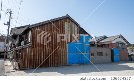 日本岡山縣牛戶町一棟古老而美麗的建築 136924537