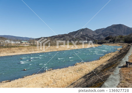 Agatsuma River and Nakanojo Townscape in Early Spring, Gunma Prefecture 136927728