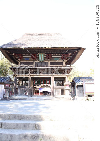 寬敞的入口 寬敞的入口 136930329