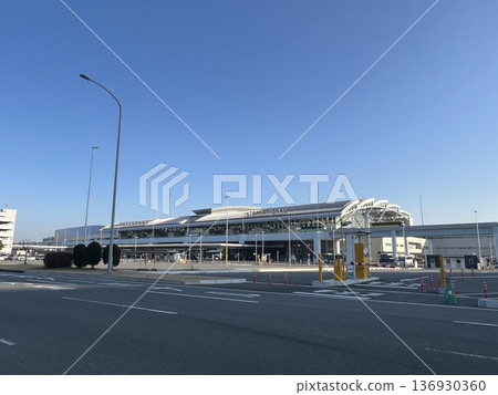 Fukuoka Airport international flights 136930360