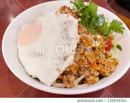 越南風味玉米餅飯 136934361