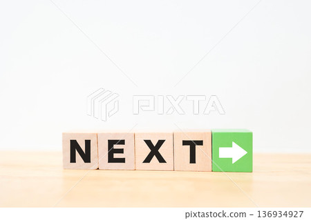 NEXT and right arrow blocks indicate the next step. 136934927