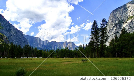 Yosemite National Park landscape in America 136936373