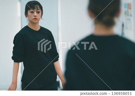 dancing, female, lady 136938051