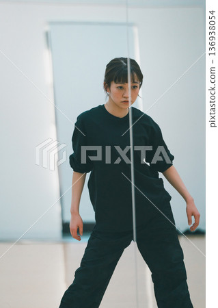 舞 舞蹈 跳舞 136938054