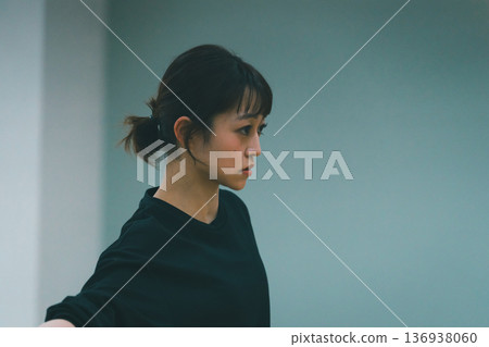 dancing, female, lady 136938060