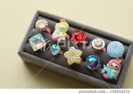 玩具手工戒指 136938232