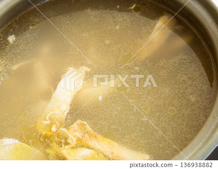 自製雞湯 自製雞湯 136938882