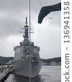A warship 136941358