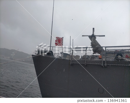 一艘軍艦 136941361