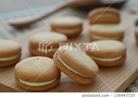 鹹奶油卡曼 136943720