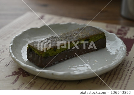 Rich Uji Matcha Brownie Rich Uji Matcha Brownie 136943893