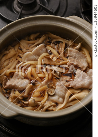 Nabeyaki udon Nabeyaki udon 136944603