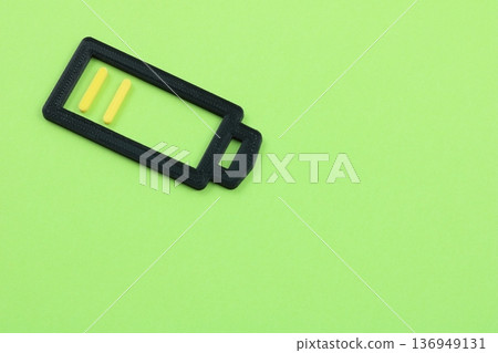 A simple diagram with the battery remaining in the middle 136949131