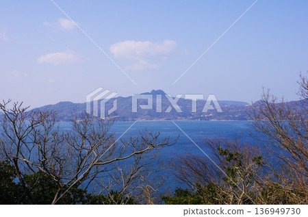 五劍山的獨特形狀 五劍山的獨特形狀 136949730