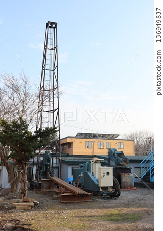 採用旋轉方法鑽井 136949837