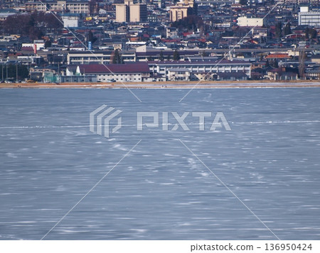 2018 Lake Suwa Omiwatari 136950424