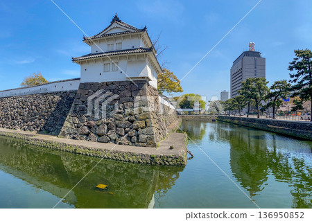 府內城遺址及大分縣廳 府內城遺址及大分縣廳 136950852