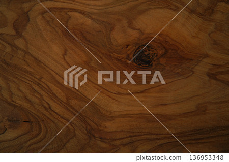 Texture/Background Material (Oak Wood Board/Wood Grain) 136953348