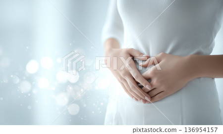 女性健康照護形象 | Femcare,安心,健康與美麗概念 女性健康照護形象 | Femcare,安心,健康與美麗概念 136954157