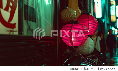 賽博龐克風格的日本後街:霓虹燈閃爍的雨夜景色 賽博龐克風格的日本後街:霓虹燈閃爍的雨夜景色 136956226