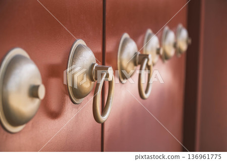 【四天王寺】代表大阪的古老寺廟，景色優美 136961775