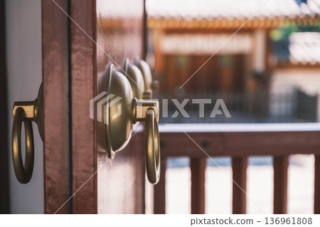 【四天王寺】代表大阪的古老寺廟，景色優美 136961808