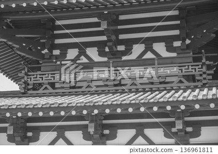 [Shitennoji Temple] Beautiful scenery of a historic temple that represents Osaka 136961811