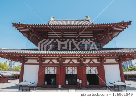【四天王寺】代表大阪的古老寺廟，景色優美 136961849