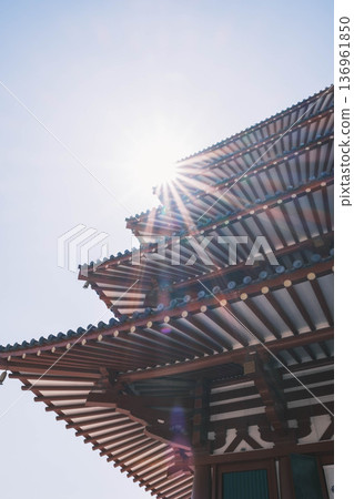 [Shitennoji Temple] Beautiful scenery of a historic temple that represents Osaka 136961850