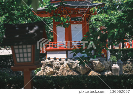 【四天王寺】代表大阪的古老寺廟，景色優美 136962097
