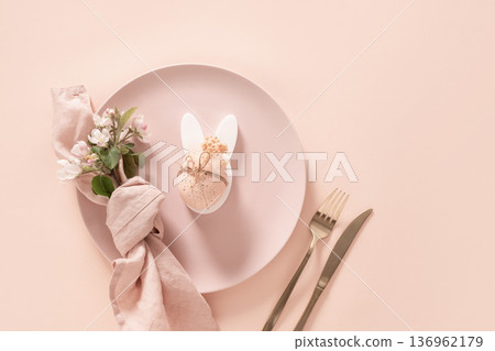 Easter table composition with egg decoration and spring flowers Easter table composition with egg decoration and spring flowers 136962179