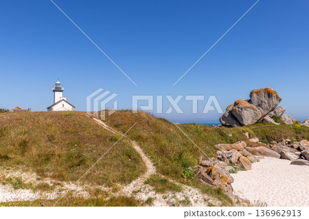 Beach of Pontusval, cotes-d'armor, brittany, france 136962913