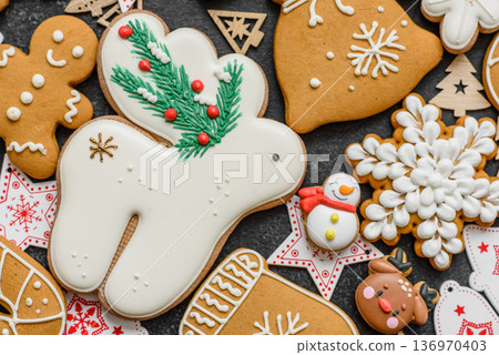 Christmas gingerbread cookies, sweet winter ginger cookies with ornament. Christmas gingerbread Christmas gingerbread cookies, sweet winter ginger cookies with ornament. Christmas gingerbread 136970403
