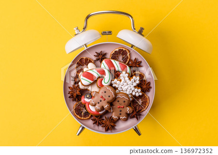 Christmas gingerbread, cookies, or baked goods for the winter holidays. Christmas gingerbread Christmas gingerbread, cookies, or baked goods for the winter holidays. Christmas gingerbread 136972352