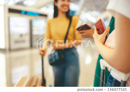 Passport check at the airport ■Filming cooperation: Kansai International Airport (KIX) 136977585