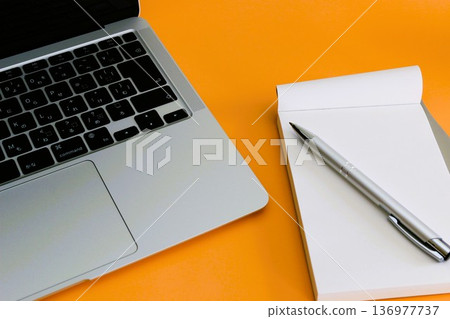 Business image memo and personal computer Business image memo and personal computer 136977737